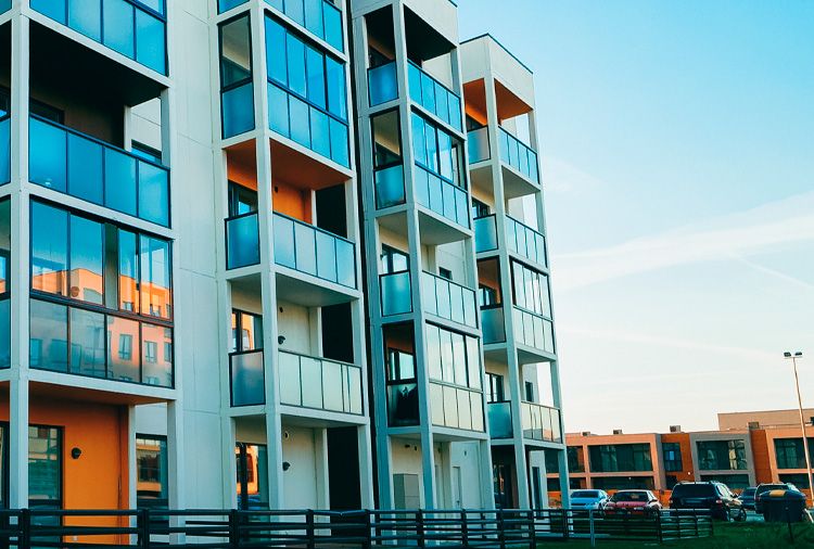 Ventajas y desventajas de comprar un primer piso